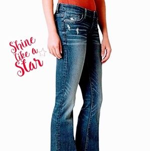 Womens size 6 Distrssed Vintage Style Bootcut Jean